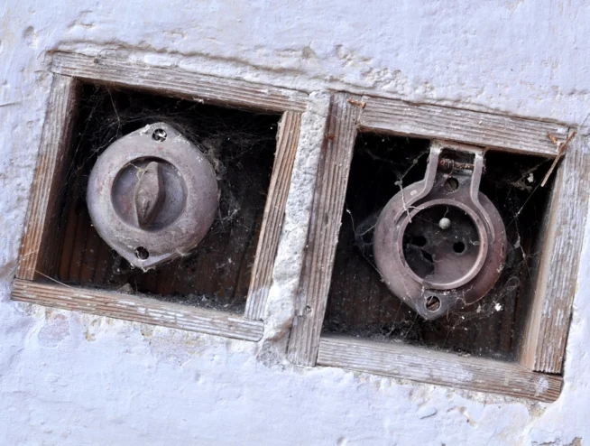 Dangerous wiring in older UK homes