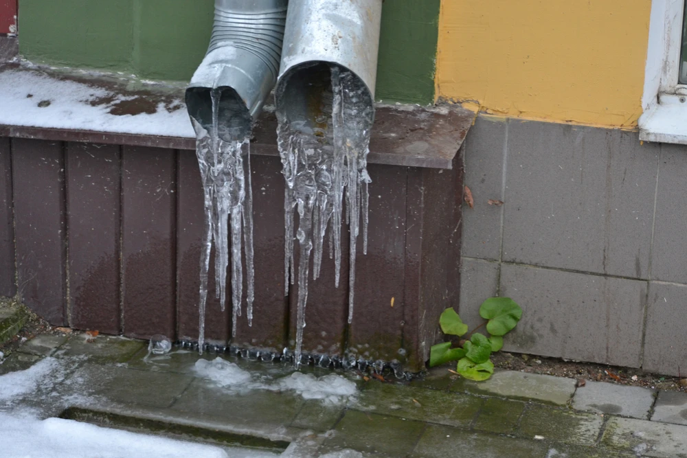 How Winter Weather Damages Drains